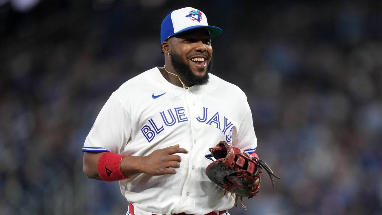 Navigating down year, Guerrero finding ways to be what Blue Jays need him to be