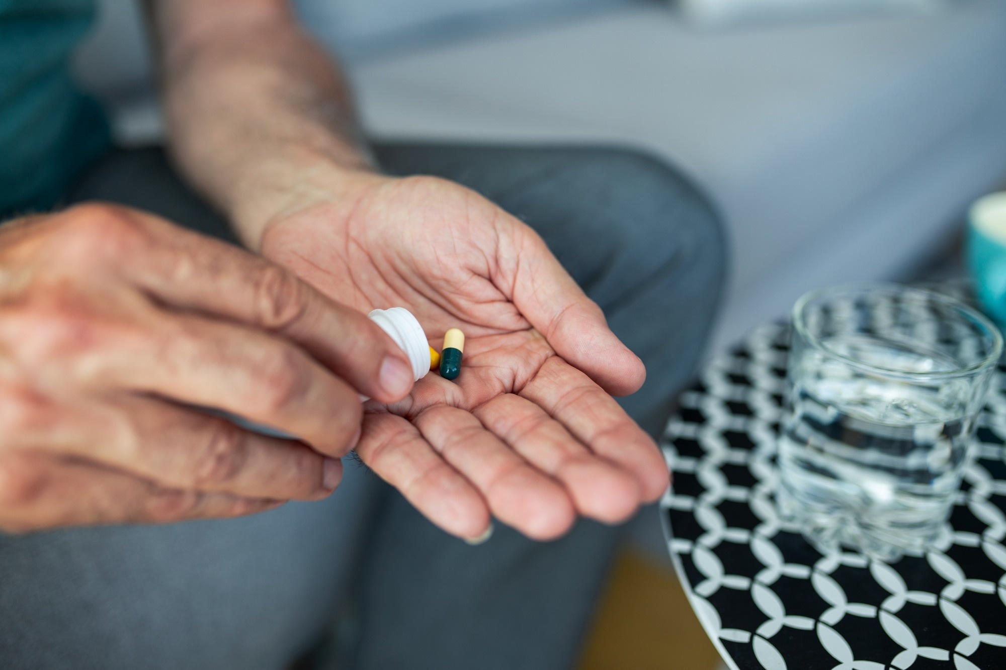 Study: QTc changes and early major adverse cardiovascular events associated with antidepressant treatment for major depressive disorder in adults: individual participant data network meta-regression of double blind randomised trials. Image Credit: Photoroyalty / Shutterstock
