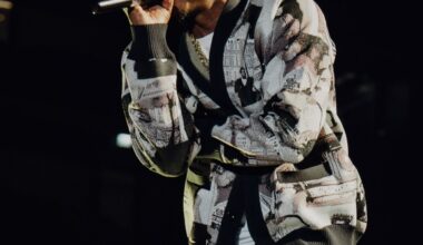 Jay-Z Brings Out Lauryn Hill and Wyclef at 'Jay-Z30' London Concert