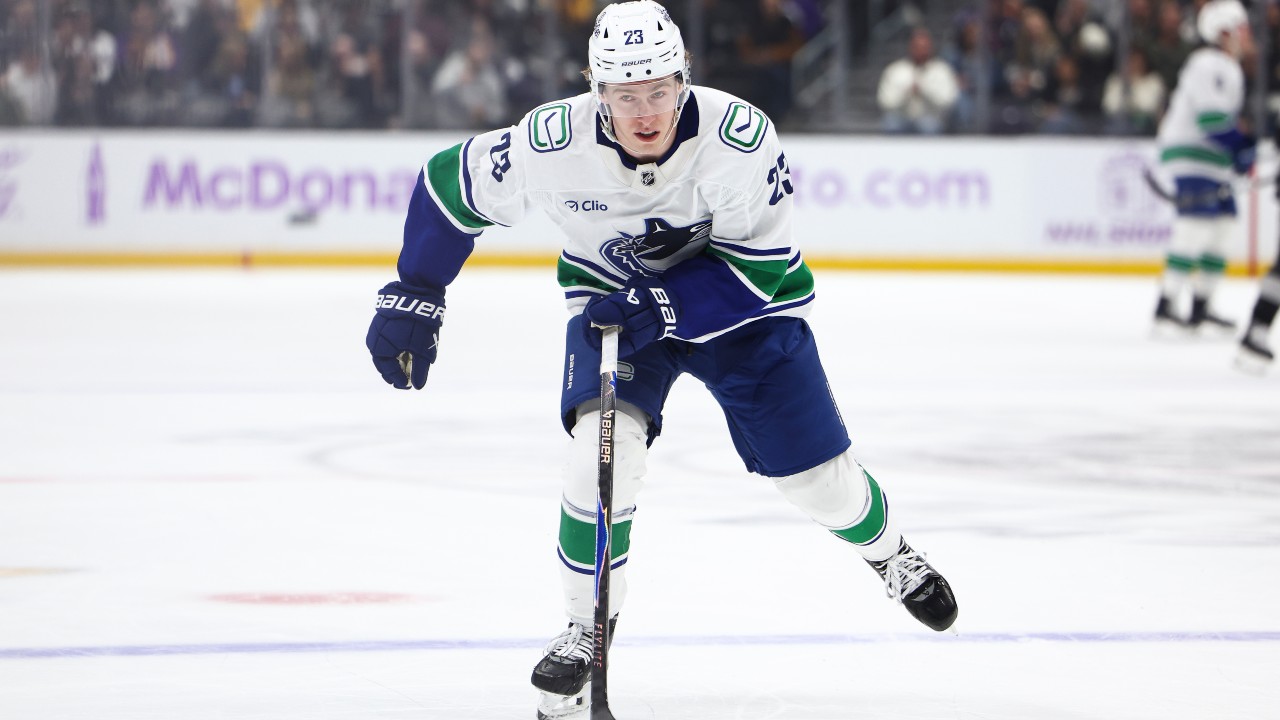 Canucks' Jonathan Lekkerimaki entering massive development year