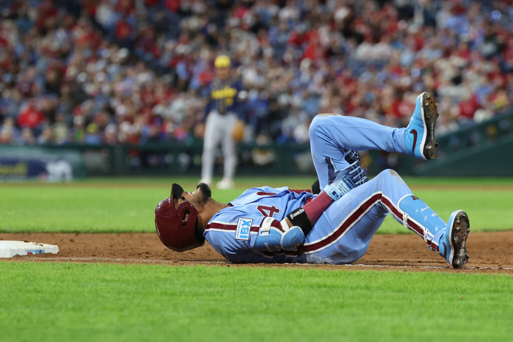 Phillies' Luis Arraez Removed With Apparent Injury
