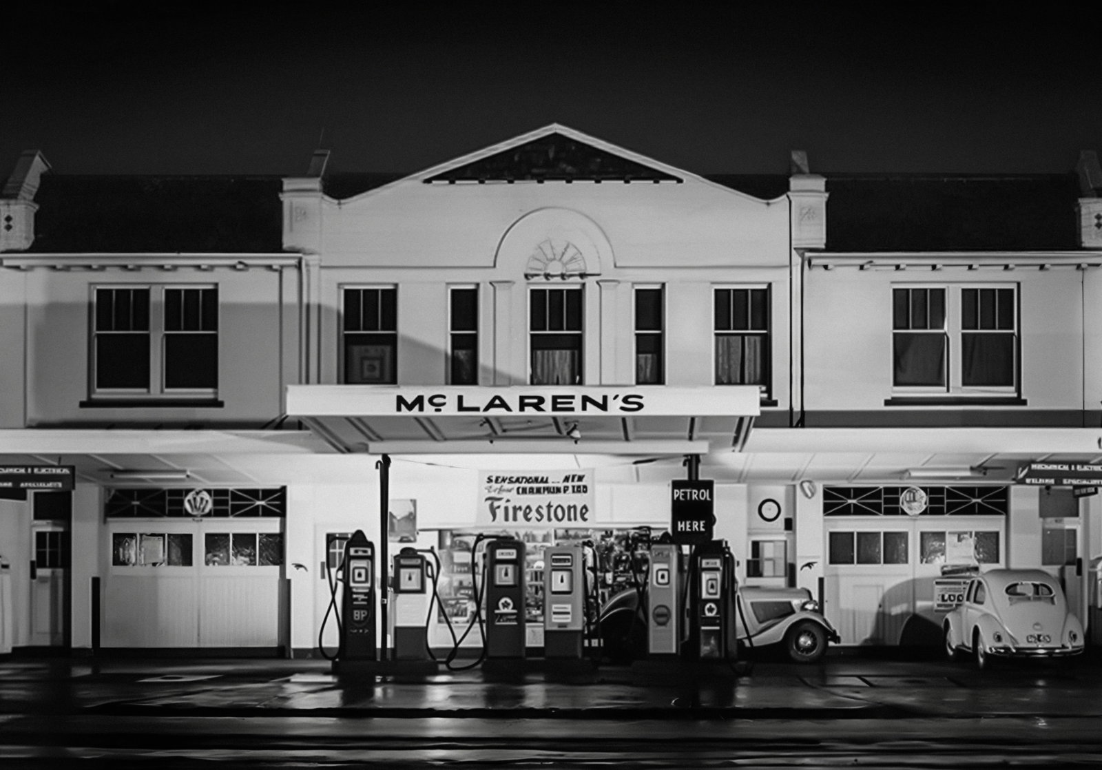 McLaren reveals new logo in return to New Zealand roots