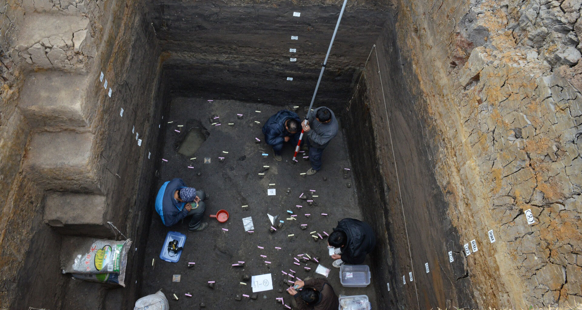 Excavations in Bianfu Cave, China