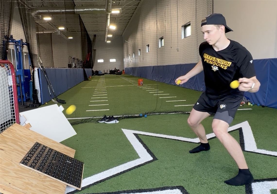 Inside the unique workouts that have Penguins goalie Sergei Murashov eyeing a breakout