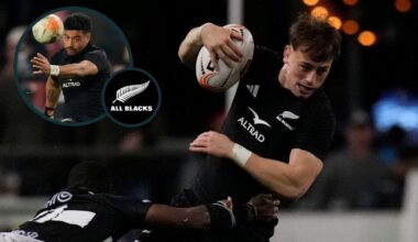 Stephen Donald: Richie Mo'unga 'complicating' All Blacks 10 battle