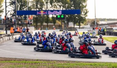 Verstappen beats 100 karters (from the back) in Red Bull event