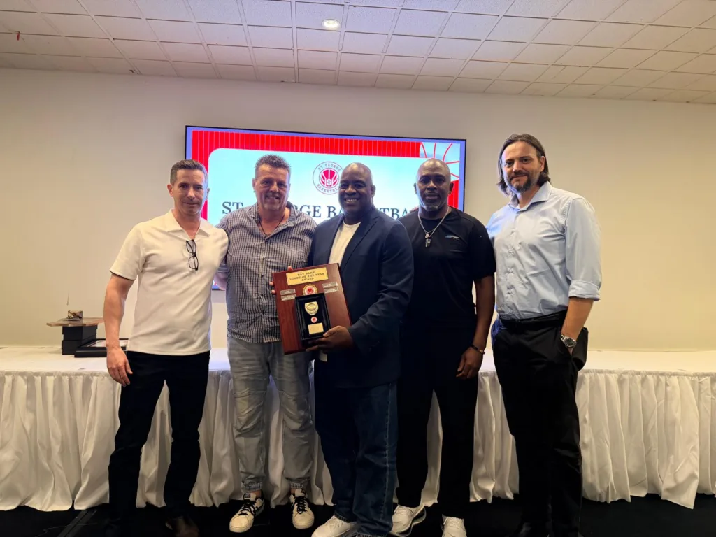 Senior Head Coaches Left or right, James needle, George Aliferis, Luther Shannon, Roe Woens, Paul Thanos