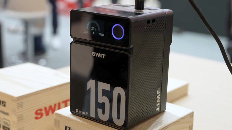 SWIT 150W battery with battery capacity