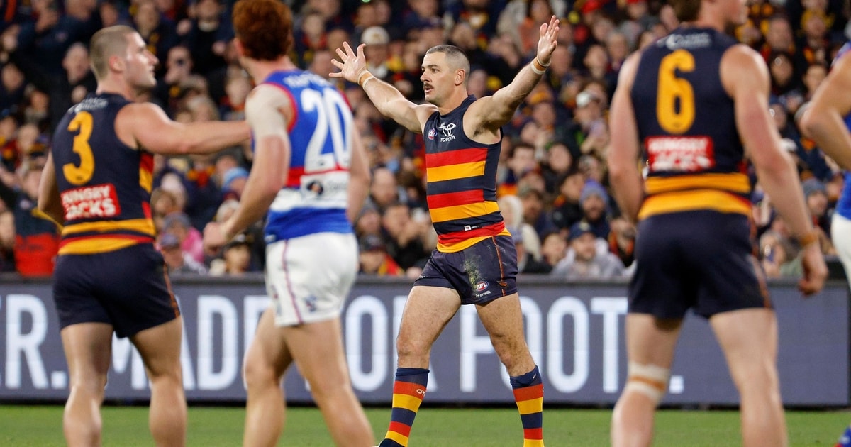 Surging Crows book semi-final date with Lions after runaway win over Dogs
