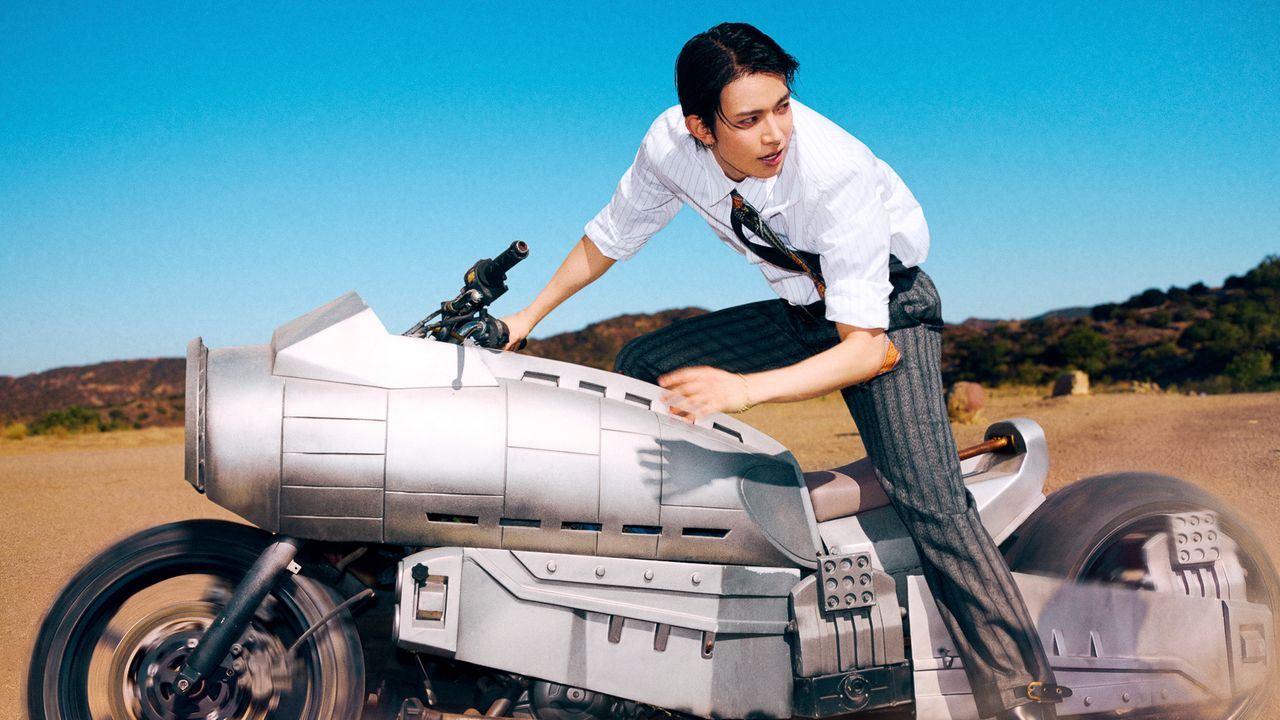 Evan Tells All: Making 'Death of Me,' Leaving ENHYPEN, and Growing Up Lee Heeseung