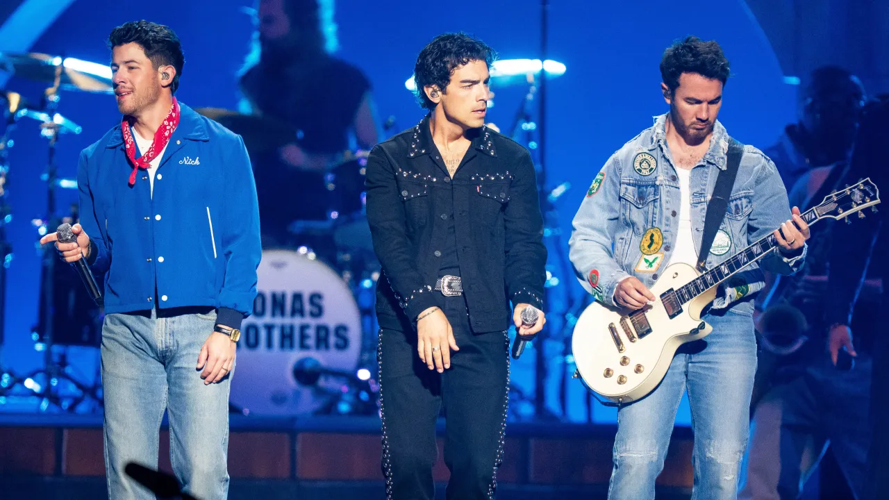Why Jonas Brothers are performing halftime show at NFL Australia game image