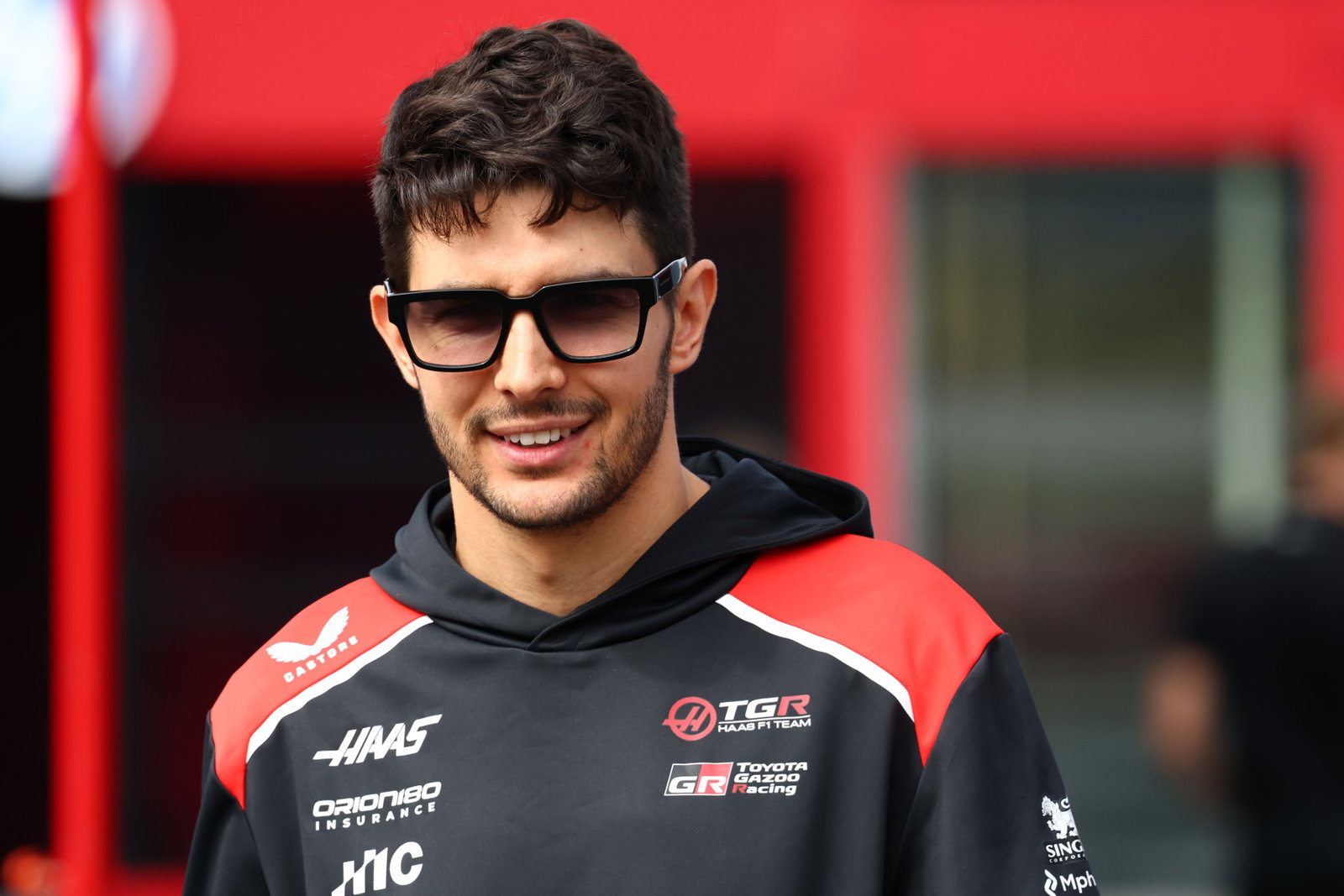 Ocon declares himself a ‘free agent’ amid Haas uncertainty