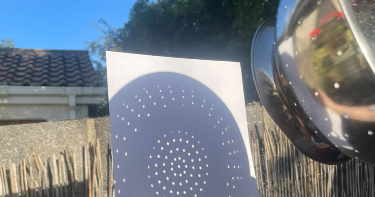 Poem of the Week: Dublin Eclipse – The Irish Times