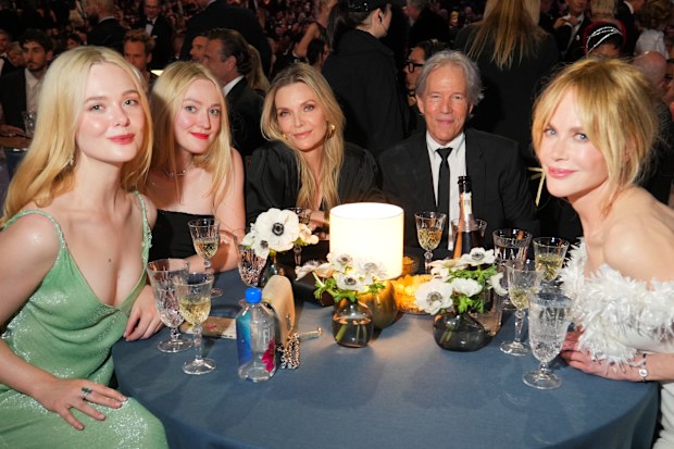 Elle Fanning, left, Dakota Fanning, Michelle Pfeiffer, David E. Kelley, and Nicole Kidman at the Television Academy’s 78th Emmy Awards