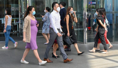 Most employers in Asia’s richest country plans hiring freeze next year