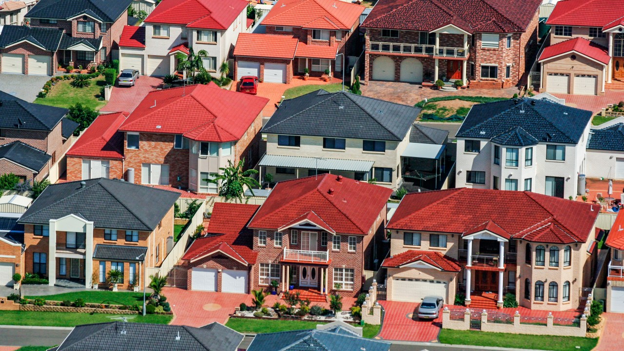 Victoria, NSW lose more than $130b in household property wealth while all other states 'haven't seen a downturn at all'