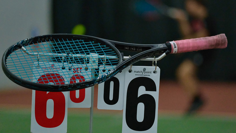 JDHS tennis team honors senior players