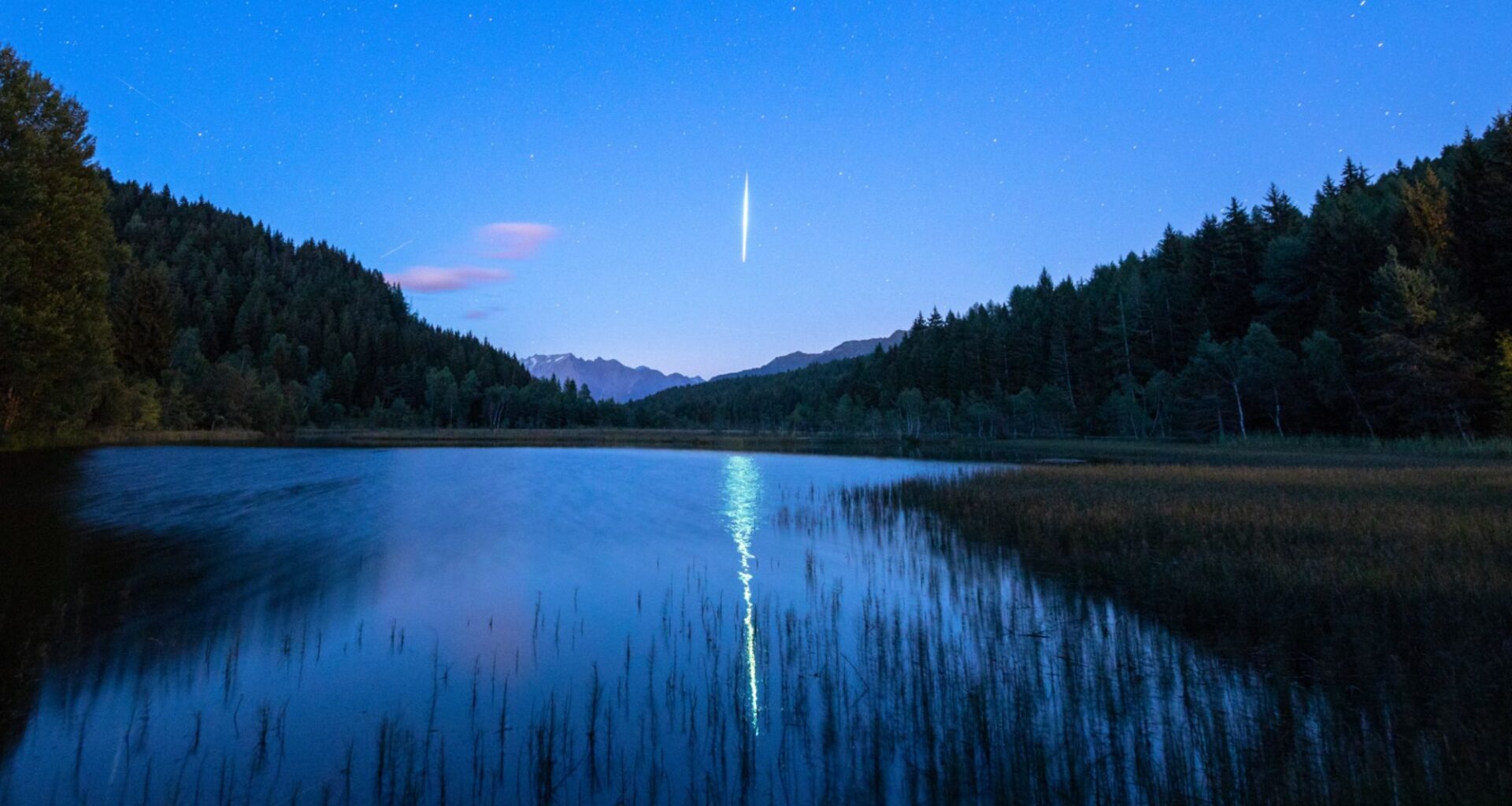 Meteor hunting on hard mode: Here's your best shot at spotting a Daytime Sextantids shooting star