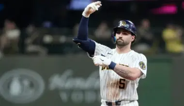 Brewers pour it on early as Garrett Mitchell leads the way in 13-9 victory over the Reds