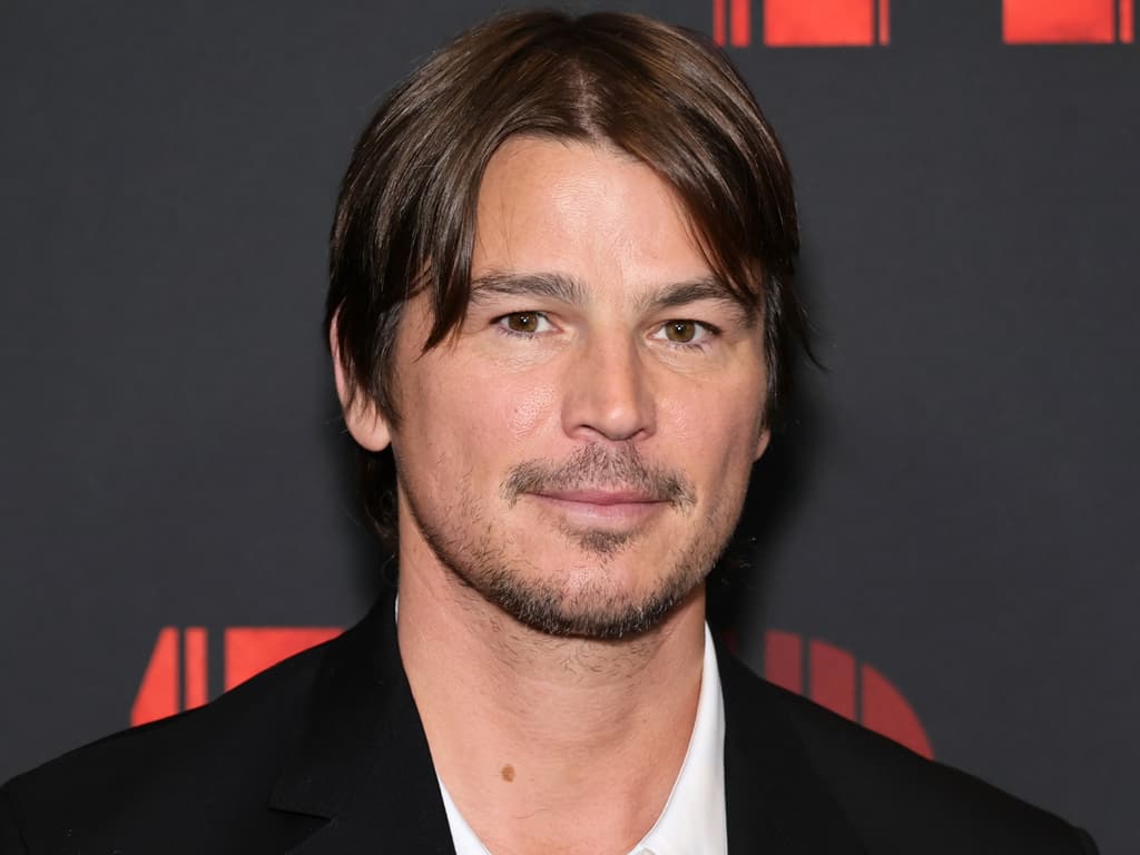 Inside Josh Hartnett’s low-key UK farm after offloading US homes