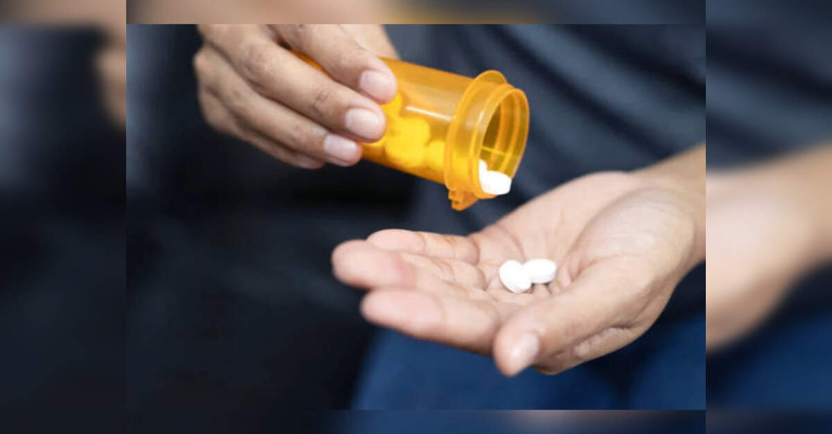 India's Drug Regulator Raises Alarm on Painkillers and Antibiotics: Kidney Disease Risk, ETPharma
