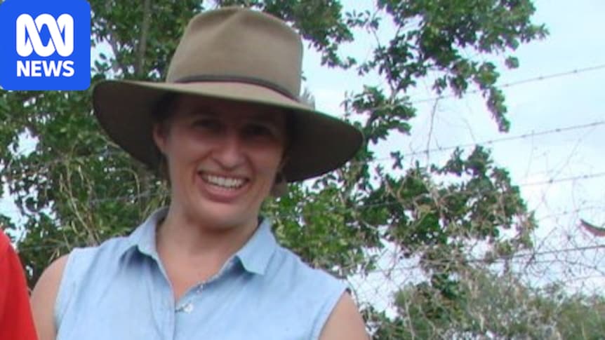 Darwin teacher seeks review of registration suspension following allegations concerning 'child welfare'