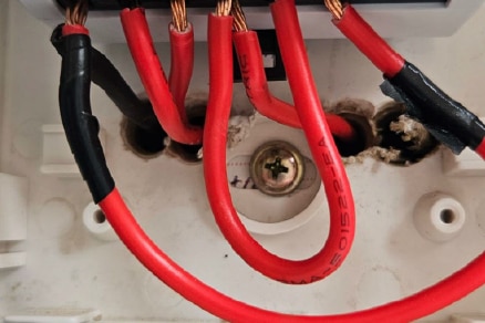 A close up of electrical wiring