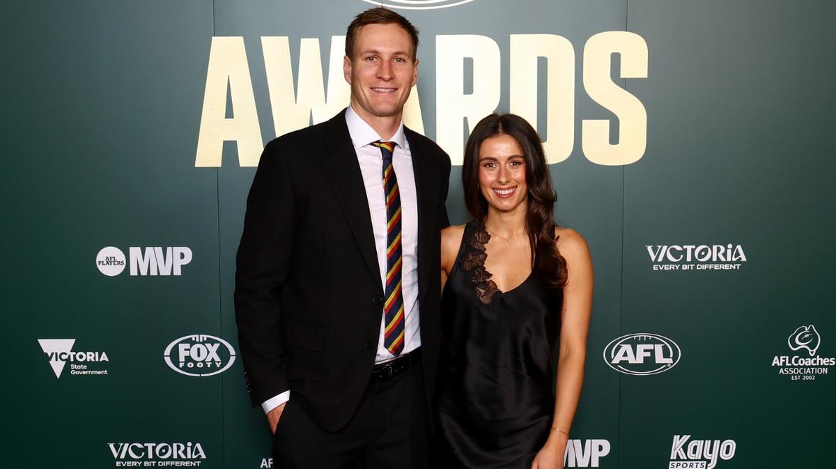 Adelaide captain Jordan Dawson and wife Milly announce pregnancy, reveal earlier miscarriage