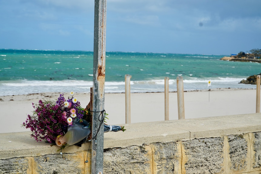 A floral tribute at the beach