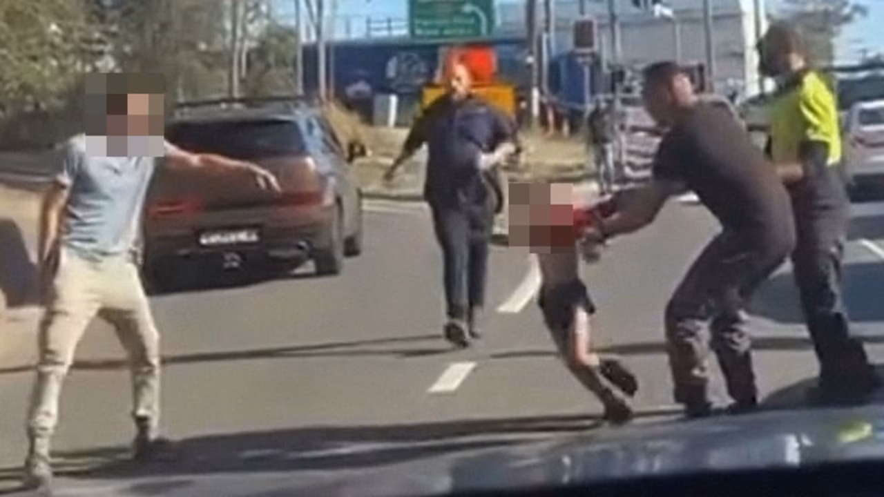 Man allegedly drives wrong way on Sydney’s M4 with two kids in car