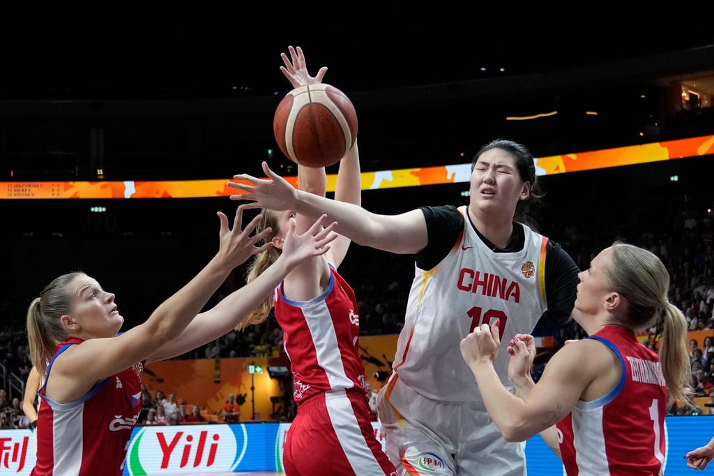 Zhang Ziyu had a tougher time in her second match of the tournament. Photo: AP