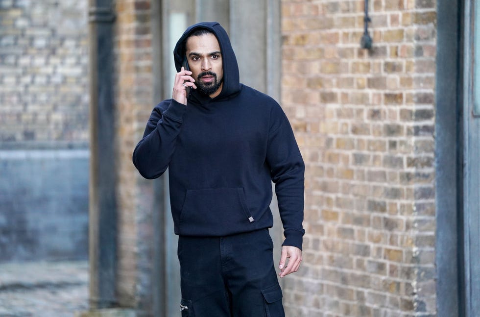 Ravi Gulati, EastEnders ravi gulati, eastenders
