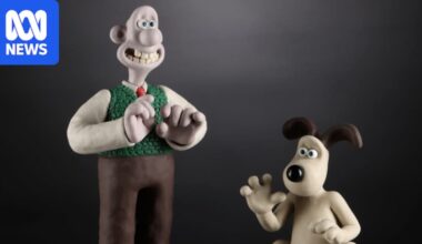 Original Wallace & Gromit puppets auctioned to raise funds for 'emerging filmmakers'