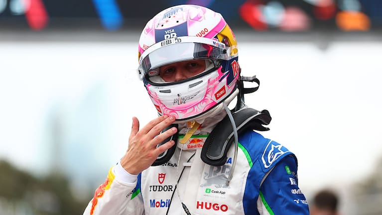Liam Lawson pictured wearing the helmet at the 2025 Azerbaijan Grand Prix.