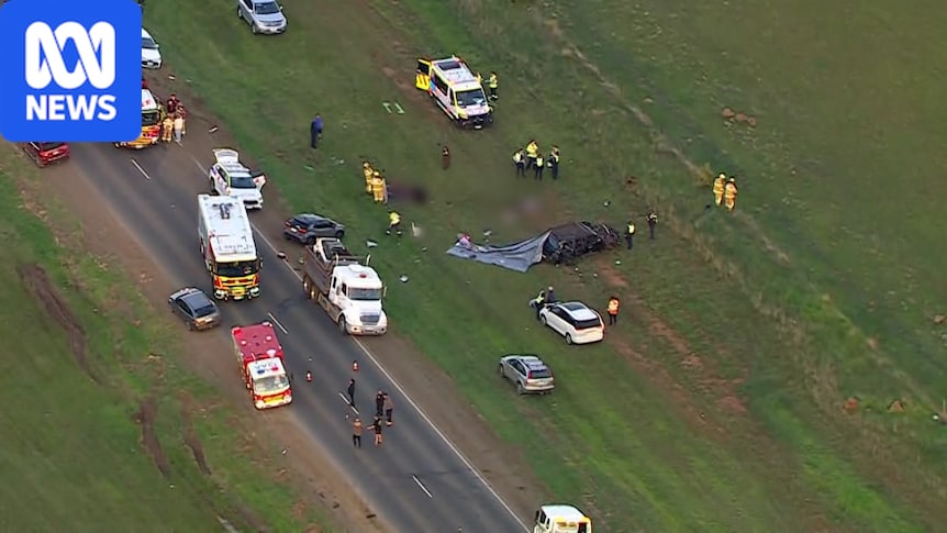 Child dies, others injured in Parwan car rollover, west of Melbourne