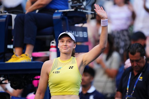 Elena Rybakina demolished Naomi Osaka to make the US Open quarter-finals for the first time. 