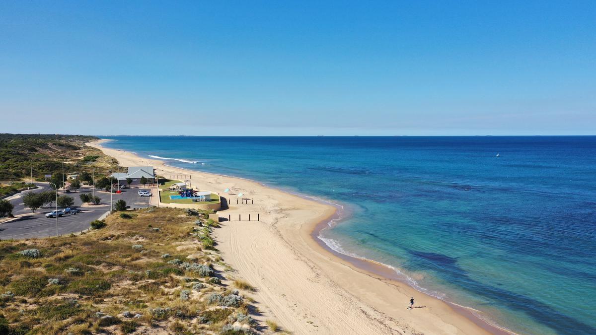 Binningup Beach shark alarm issued days after fatal Perth attack
