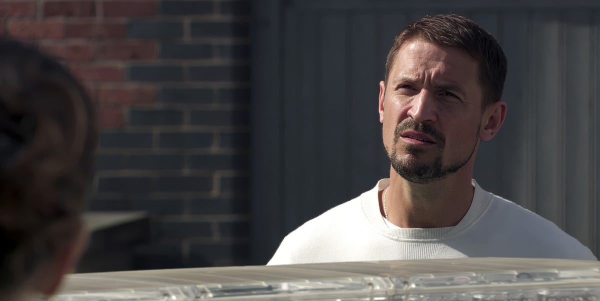 Coronation Street spoiler: Carl is questioned by the police