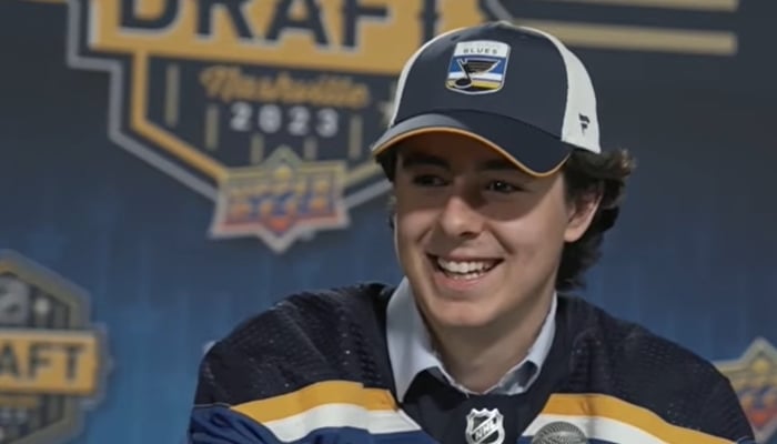'They need a miracle': Hamilton-born hockey player hospitalized in Arizona