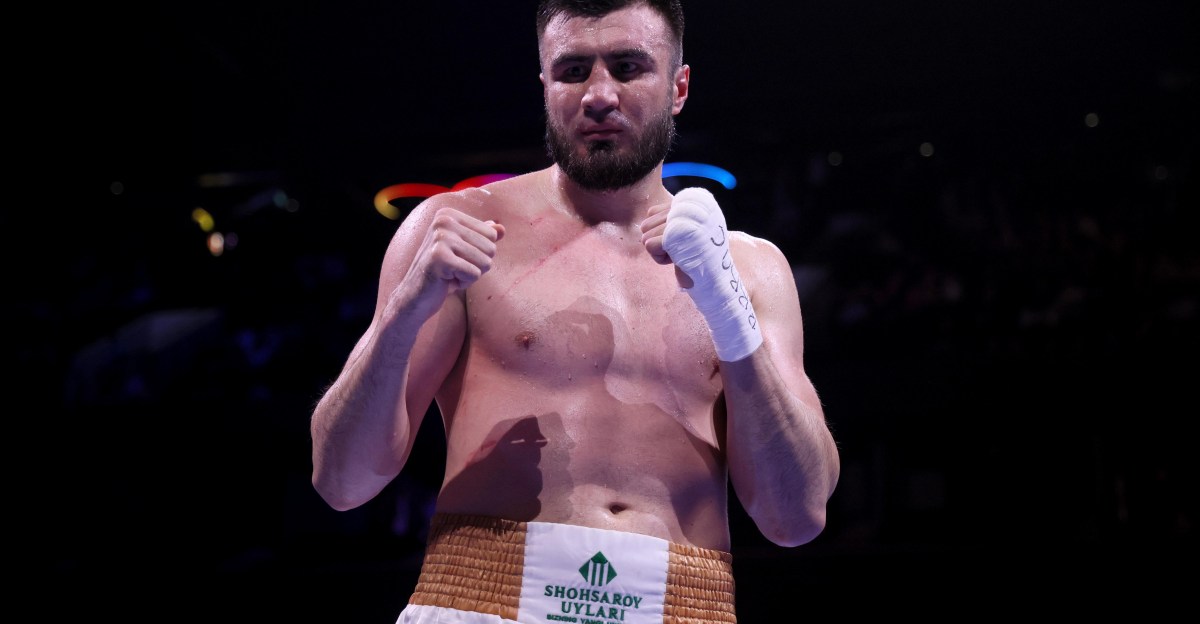 Bakhodir Jalolov vs Solomon Dacres joins Dubois vs Wardley 2