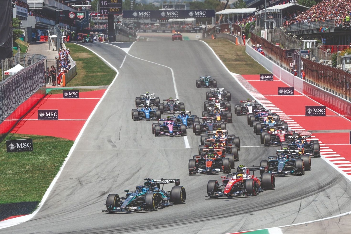How the chase to catch Mercedes is unfolding