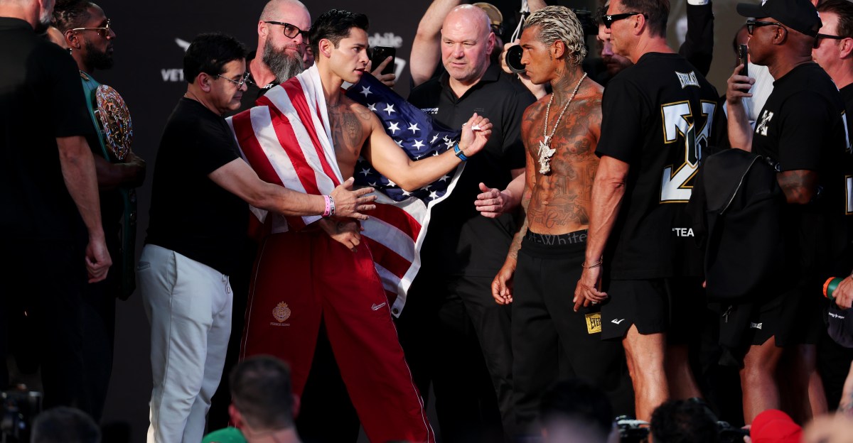 Garcia vs. Benn Results: Live updates of the undercard and main event