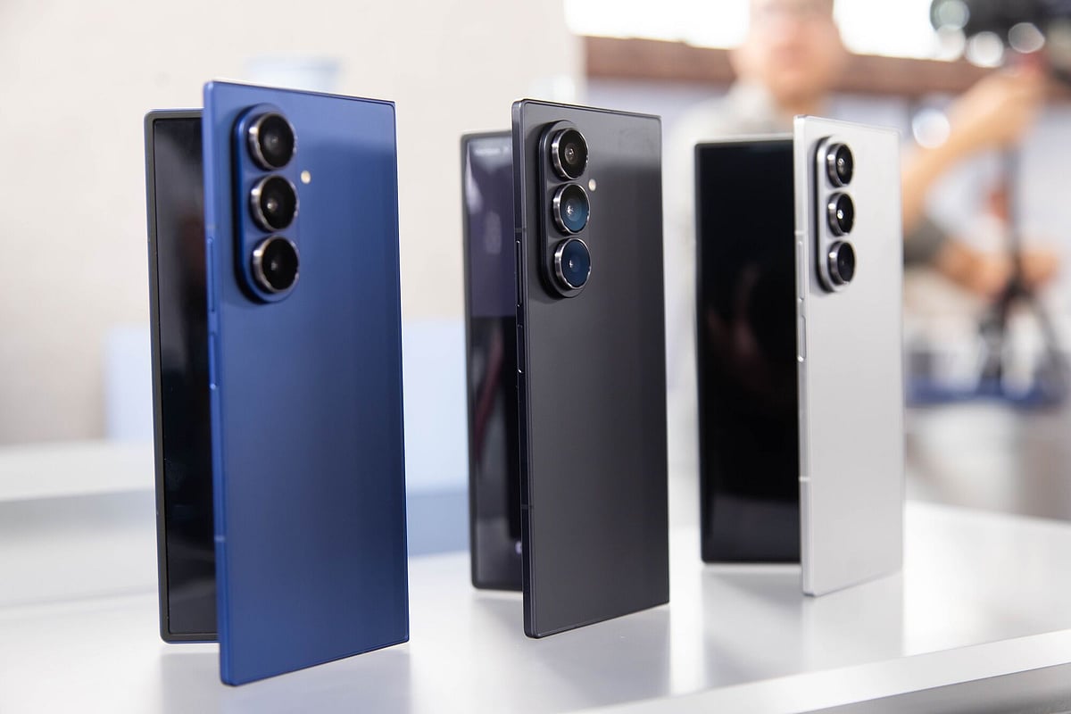 Skipping the iPhone Fold at Dh8,499? 5 Best Affordable Foldable Phones in the UAE, Including Samsung Galaxy Z Fold7
