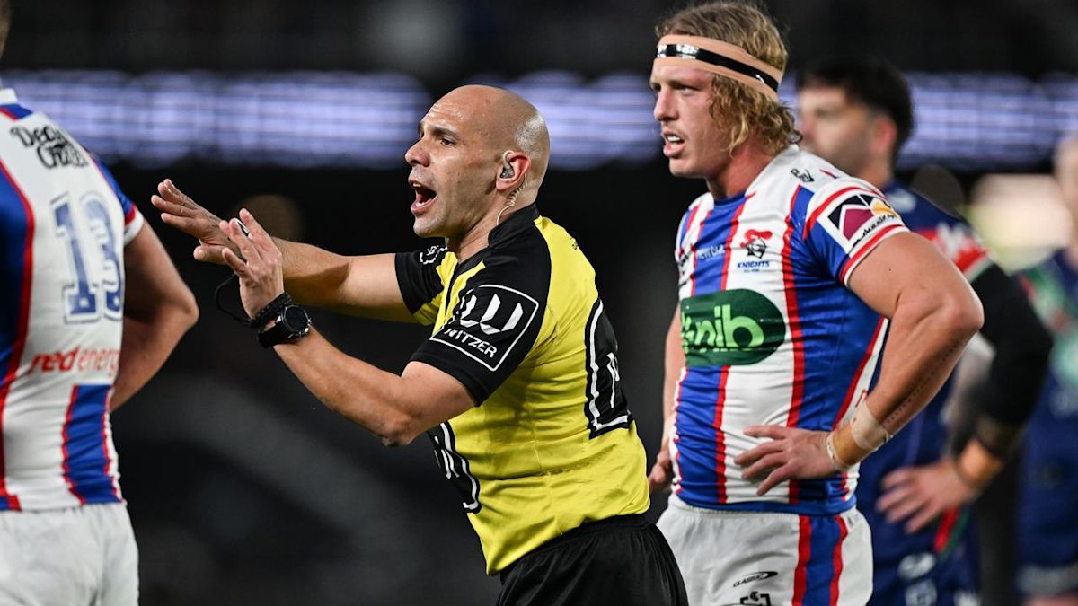 NRL set to act over 'embarrassing' ref abuse
