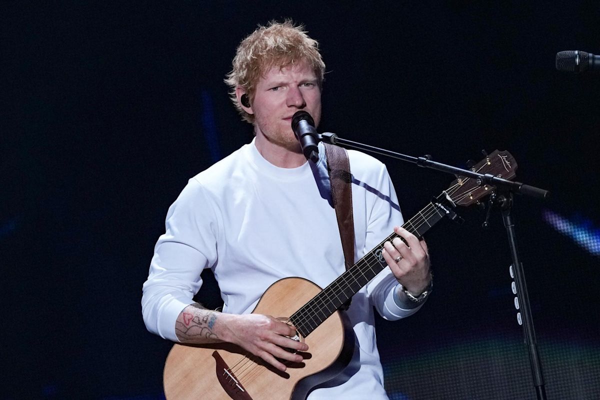 Ed Sheeran Roasted by ‘Chicken Shop Date’ Host Amelia Dimoldenberg on ‘SNL UK’: Watch
