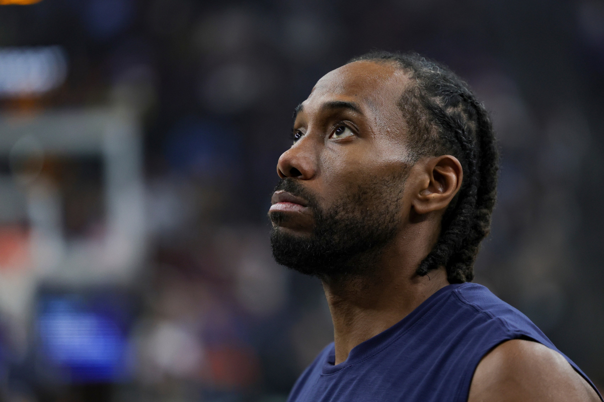 NBA insider provides latest update on Kawhi Leonard-Raptors trade holdup