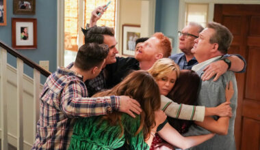 15 TV Shows To Watch If You Like Modern Family
