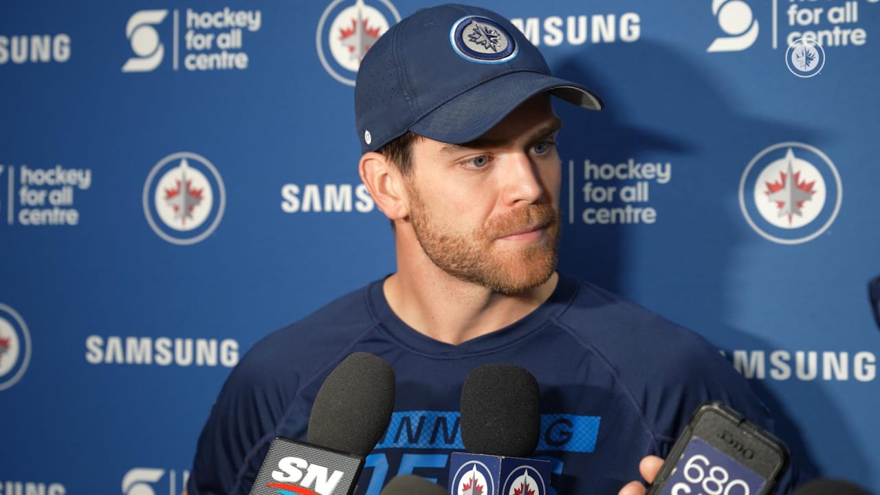 Lowry | 26.09.18 | Winnipeg Jets