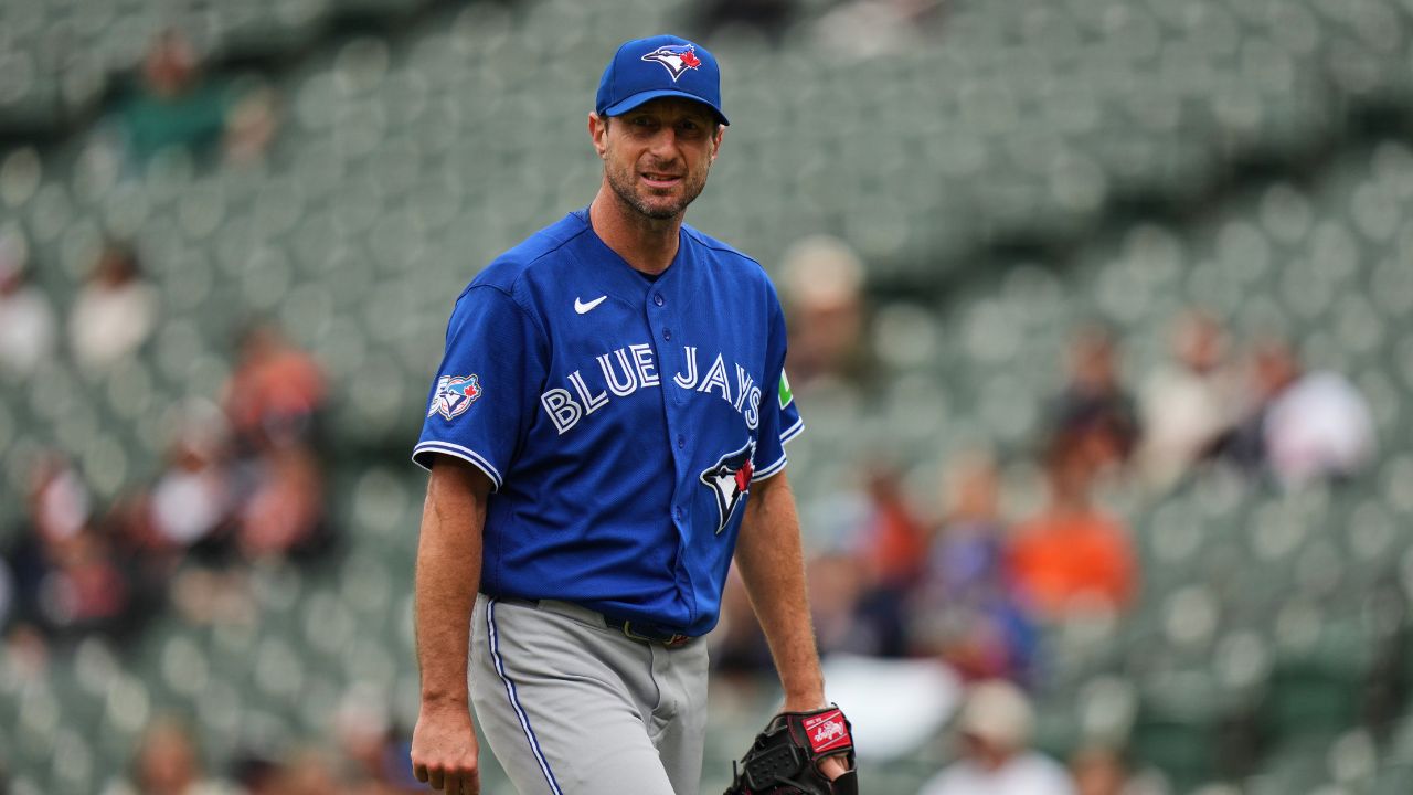 Blue Jays’ playoff hopes end with doubleheader sweep against Orioles