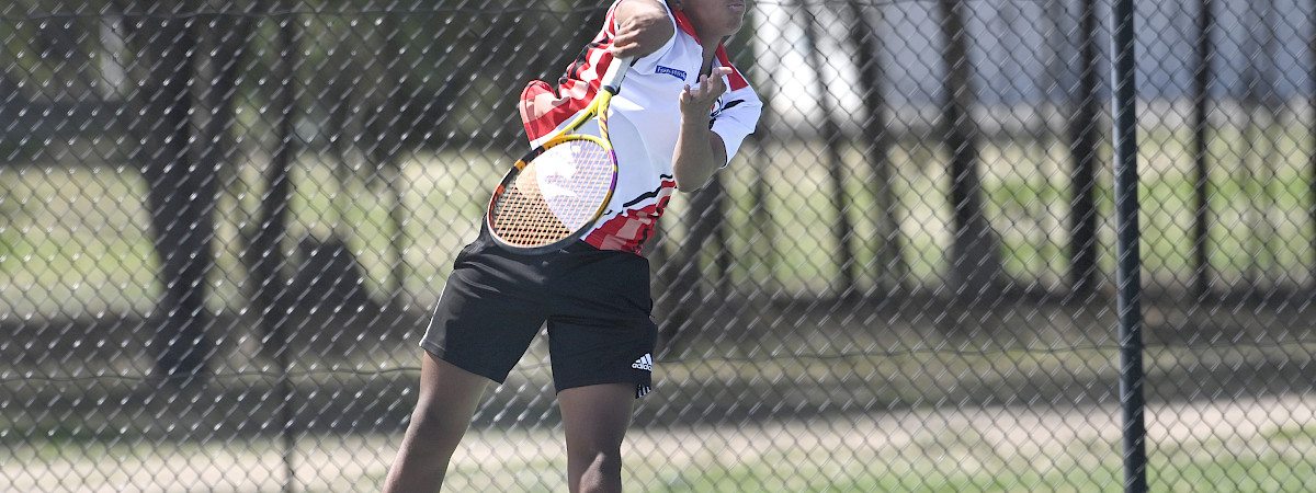 Intrigue in new-look Horsham tennis competition